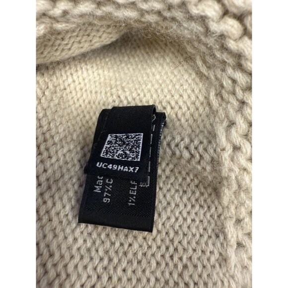 Chanel Beige & Navy Blue Knit Beanie Hat 97% Cashmere 1% Silk - Picture 6 of 7
